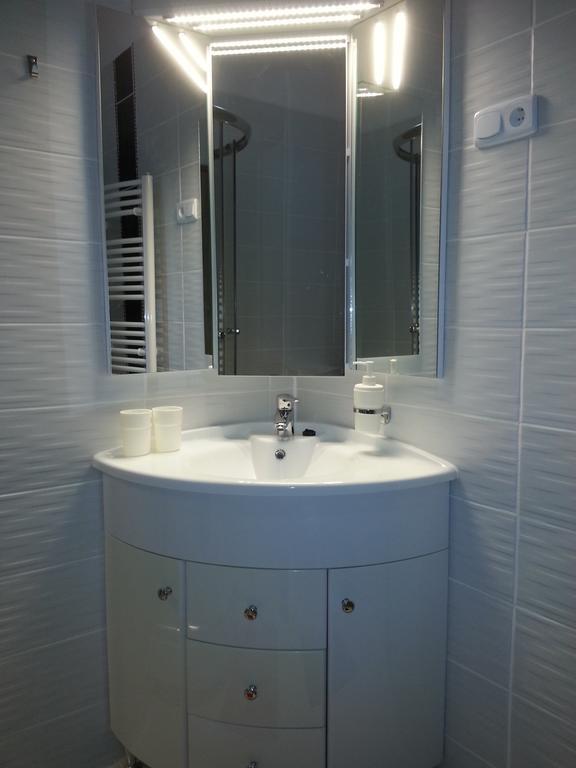 Downtown Apartment Мишкольц Экстерьер фото